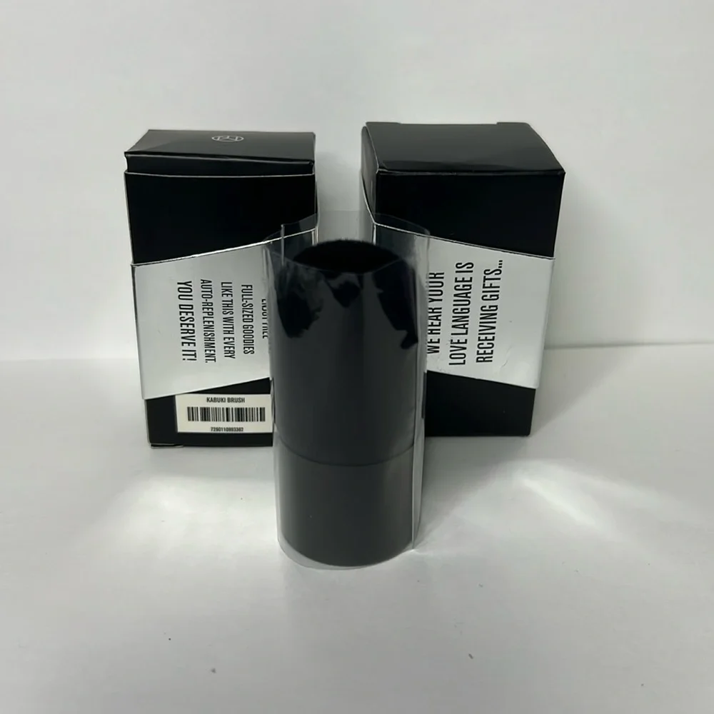 Il Makiage Kabuki Brush (2pc)